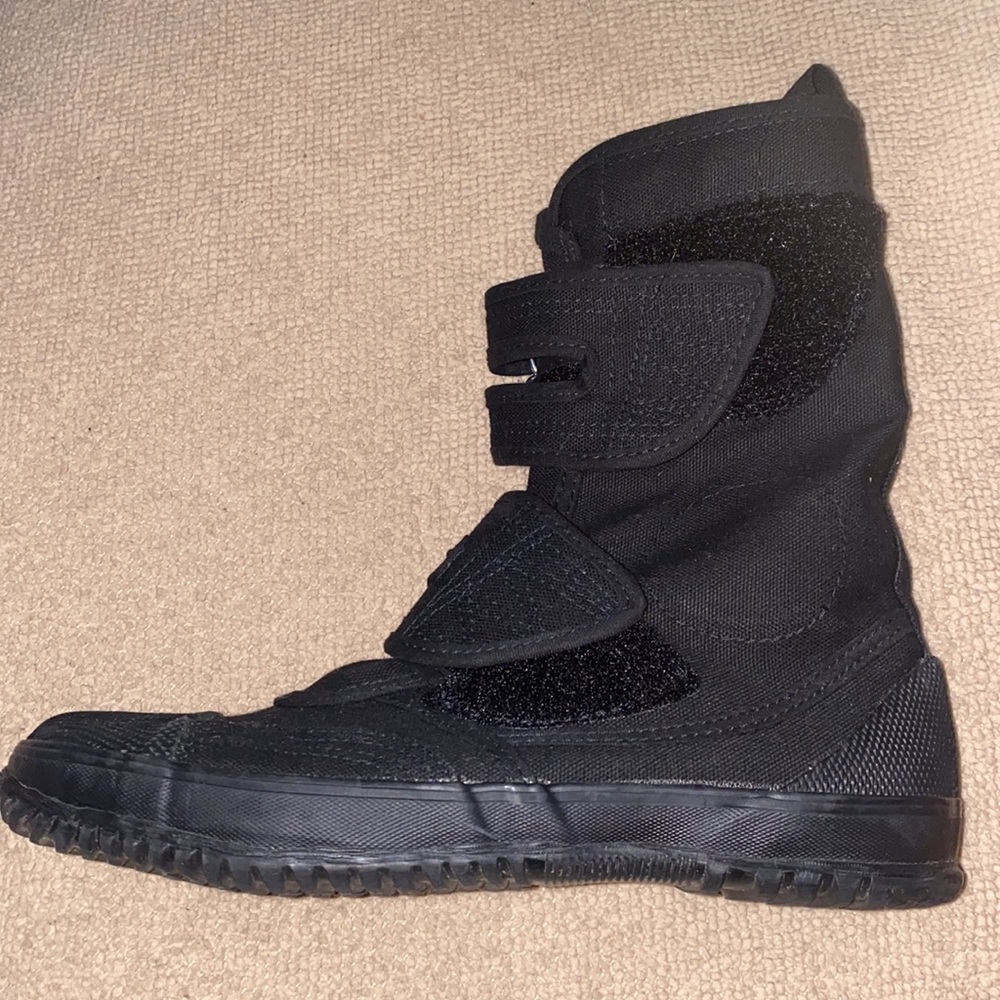 Fugu Ka-Ni cool japanese boots
